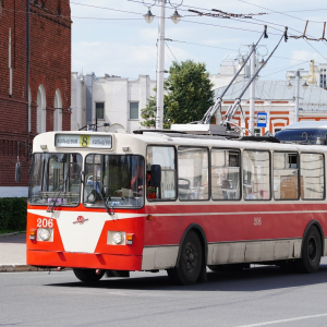 Поездка на экскурсионном ретро-троллейбусе как путешествие в прошлое г. Владимира