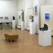 Во Владимире открылась персональная выставка скульптора Ильи Шанина