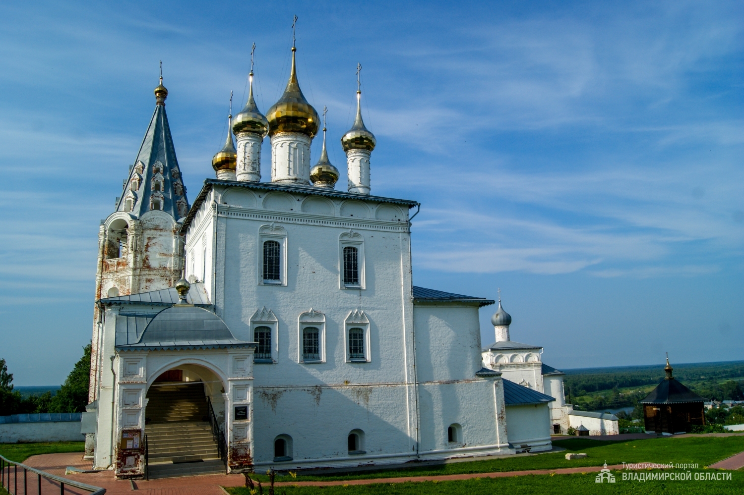 Свято-Троицкий Никольский монастырь